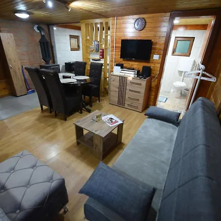 Koliba Dimitrijevic Apartamento Petrovac na Mlavi